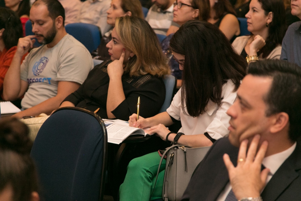 arquivo sem legenda ou nome