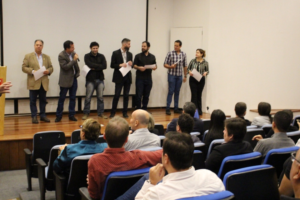 arquivo sem legenda ou nome