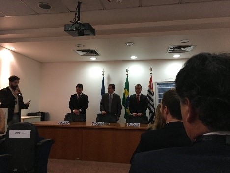 arquivo sem legenda ou nome