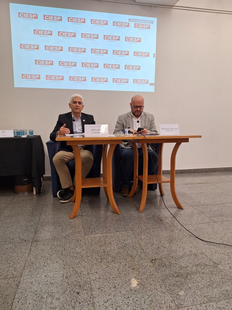 arquivo sem legenda ou nome