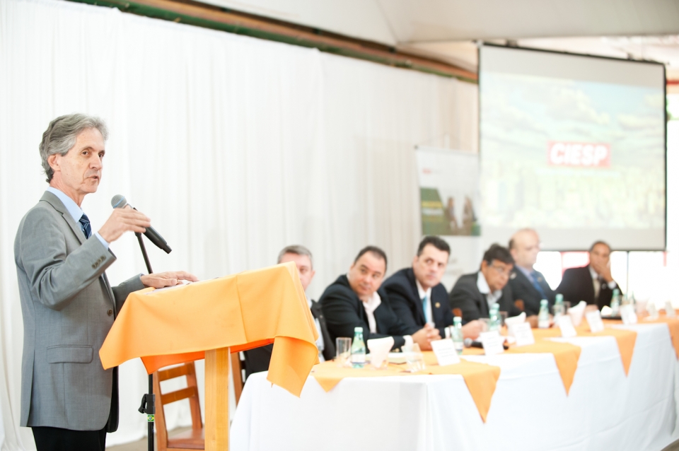 arquivo sem legenda ou nome