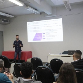 Diretor do departamento de segurança do CIESP Campinas apresenta palestra sobre Segurança Preventiva na Empresa