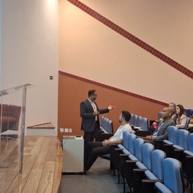 Reunio Comex abril