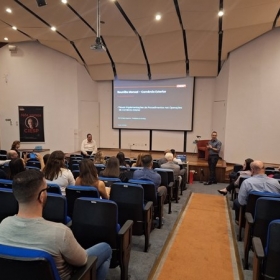 Reunio Comex abril