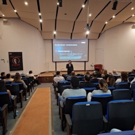 Reunio Comex abril