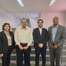 Reunio Comex abril
