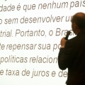 Palestra: Olhando alm da crise: O que esperar do cenrio econmico